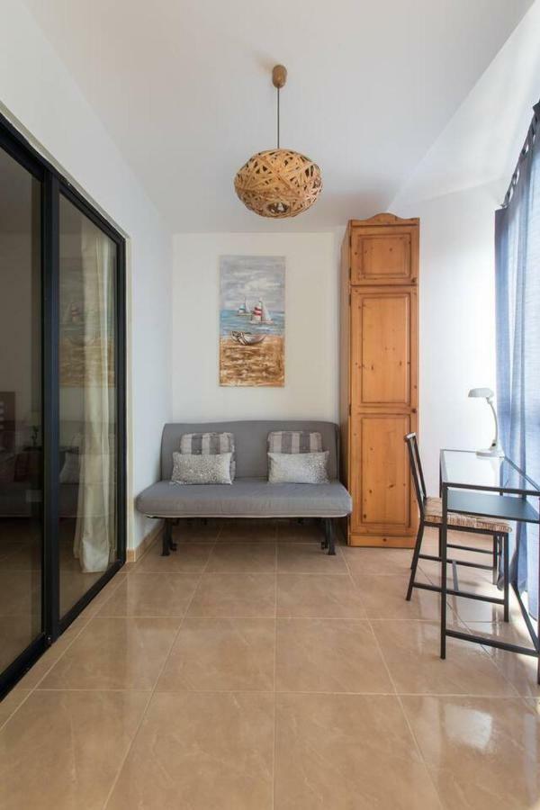 El Mirador: Sea Views From The Shore Los Abrigos Exterior photo